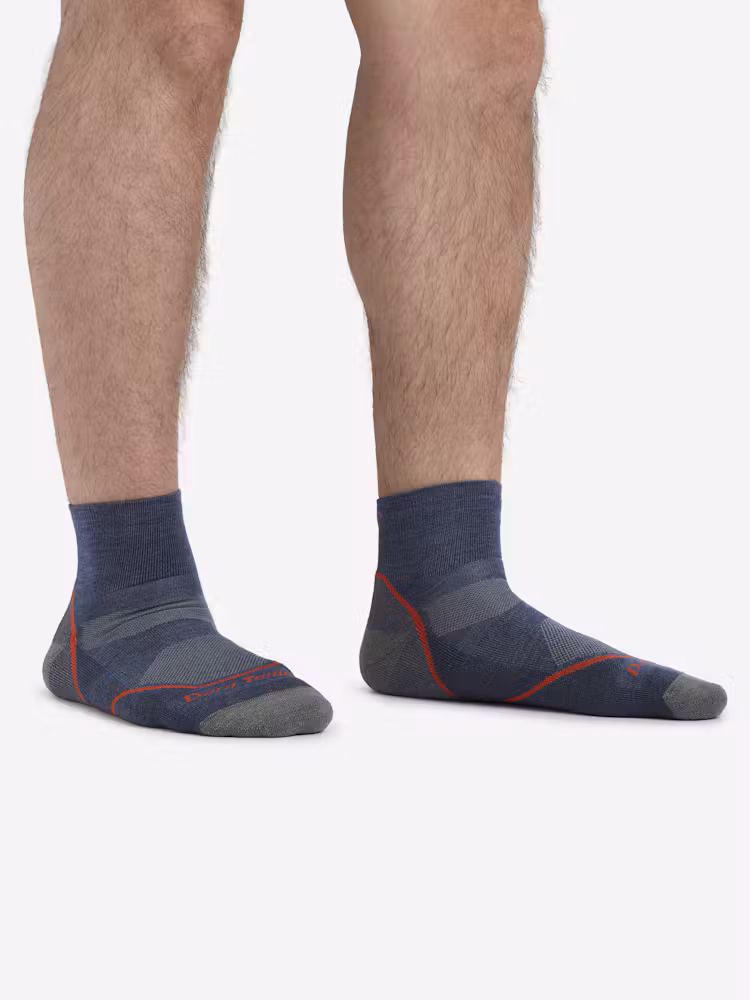Men's Light Hiker 1/4 Lightweight with Cushion Hiking Socks